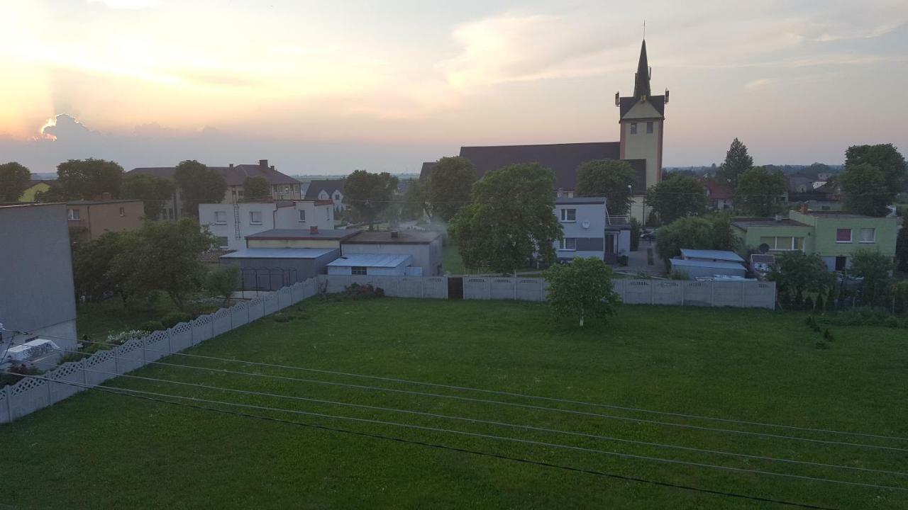 Apartamento Wiola Zelistrzewo Exterior foto